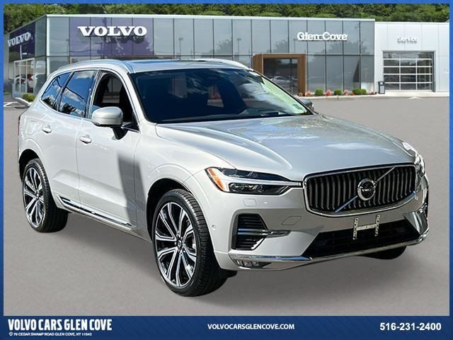 2023 Volvo XC60 Ultimate Bright Theme