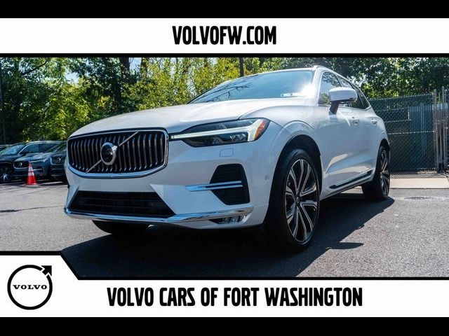 2023 Volvo XC60 Ultimate Bright Theme