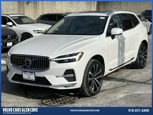 2023 Volvo XC60 Ultimate Bright Theme