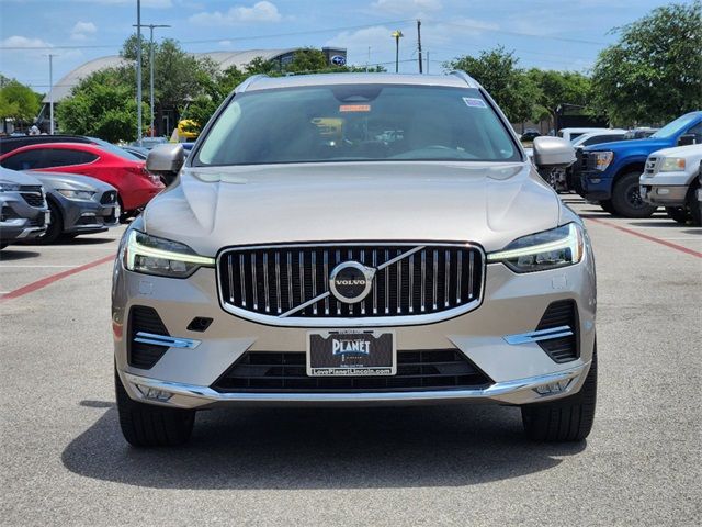 2023 Volvo XC60 Ultimate Bright Theme