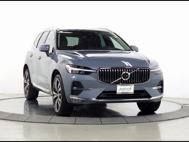 2023 Volvo XC60 Ultimate Bright Theme