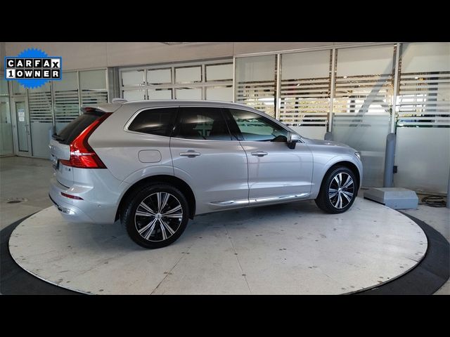 2023 Volvo XC60 Ultimate Bright Theme