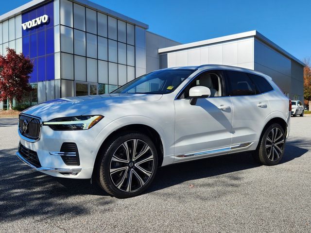 2023 Volvo XC60 Ultimate Bright Theme