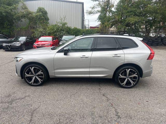 2023 Volvo XC60 Ultimate Dark Theme