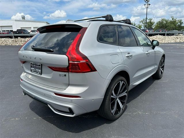 2023 Volvo XC60 Ultimate Dark Theme