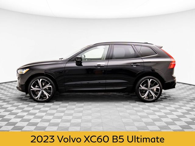 2023 Volvo XC60 Ultimate Dark Theme