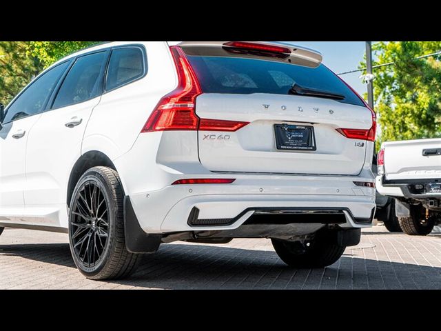 2023 Volvo XC60 Ultimate Dark Theme