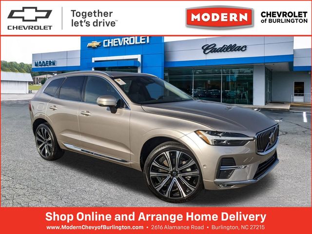 2023 Volvo XC60 Ultimate Bright Theme