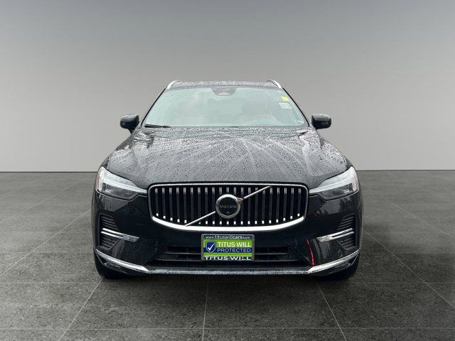2023 Volvo XC60 Ultimate Bright Theme