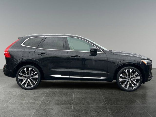 2023 Volvo XC60 Ultimate Bright Theme