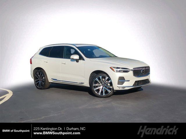 2023 Volvo XC60 Ultimate Bright Theme