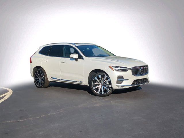 2023 Volvo XC60 Ultimate Bright Theme