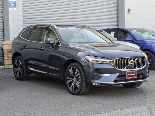 2023 Volvo XC60 Ultimate Bright Theme