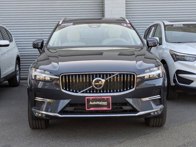 2023 Volvo XC60 Ultimate Bright Theme