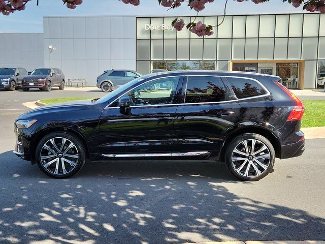 2023 Volvo XC60 Ultimate Bright Theme