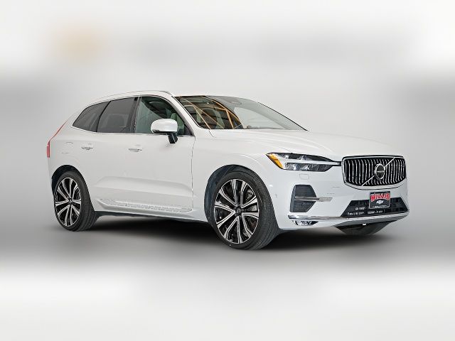 2023 Volvo XC60 Ultimate Bright Theme