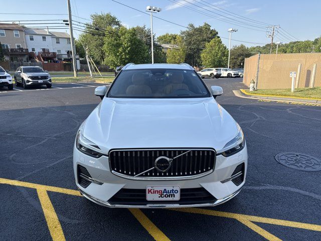2023 Volvo XC60 Ultimate Bright Theme