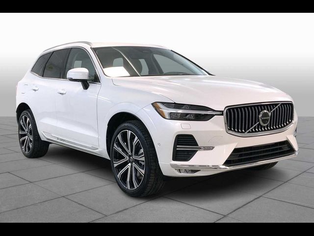 2023 Volvo XC60 Ultimate Bright Theme