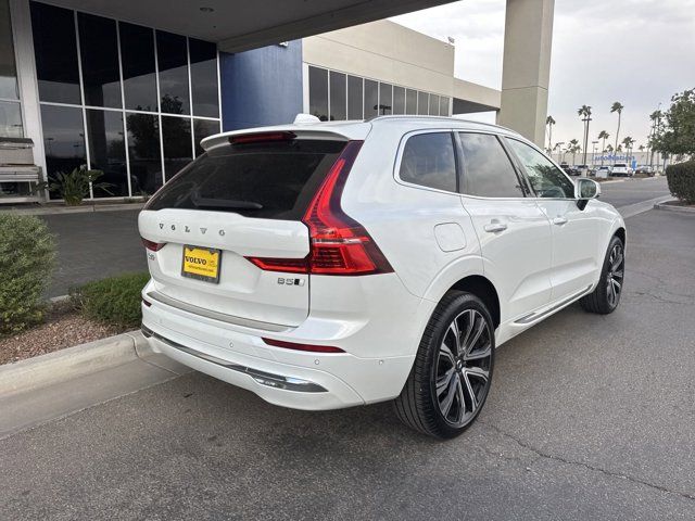 2023 Volvo XC60 Ultimate Bright Theme