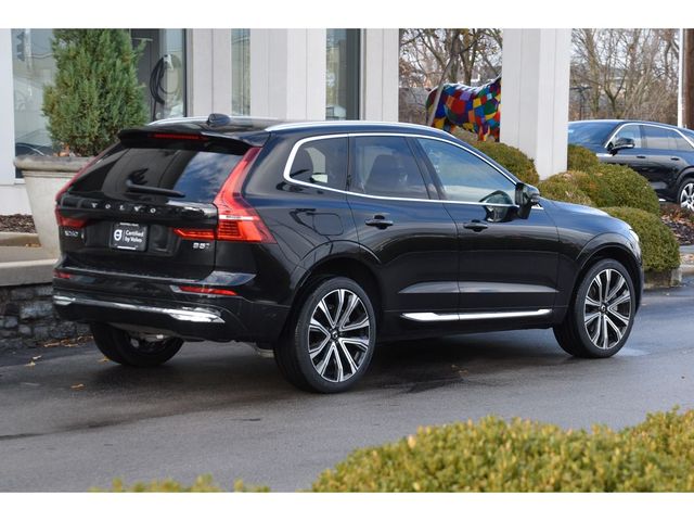 2023 Volvo XC60 Ultimate Bright Theme