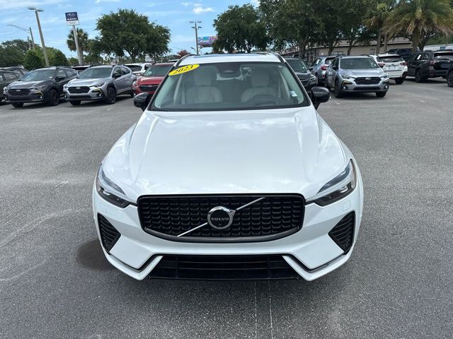 2023 Volvo XC60 Ultimate Dark Theme