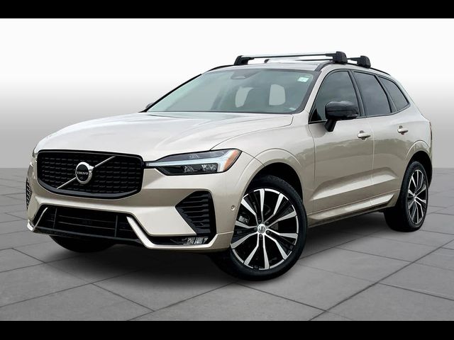 2023 Volvo XC60 Ultimate Dark Theme