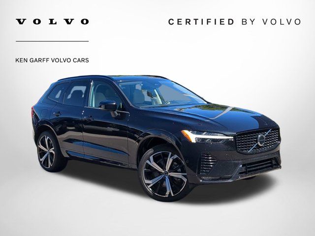 2023 Volvo XC60 Ultimate Dark Theme