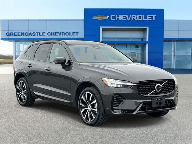2023 Volvo XC60 Ultimate Dark Theme