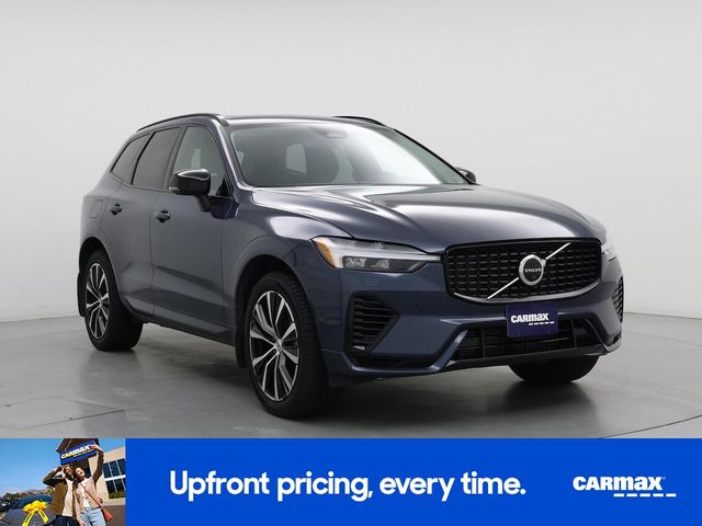 2023 Volvo XC60 Recharge Plug-In Hybrid Plus Dark Theme