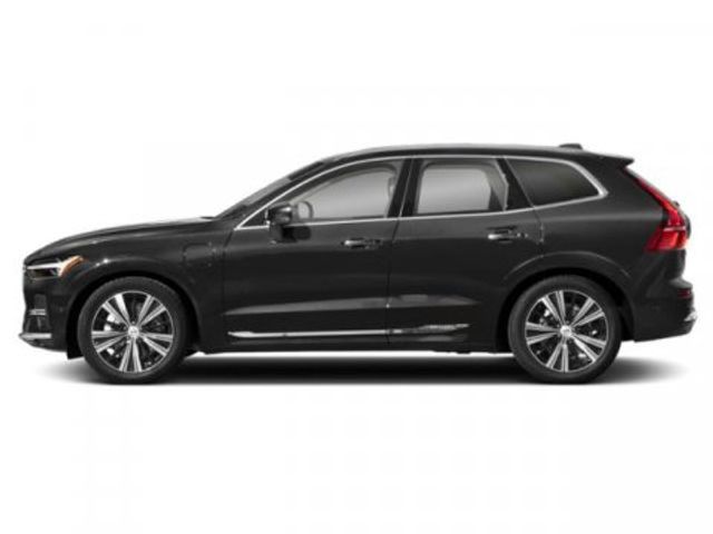 2023 Volvo XC60 Recharge Plug-In Hybrid Plus Bright Theme