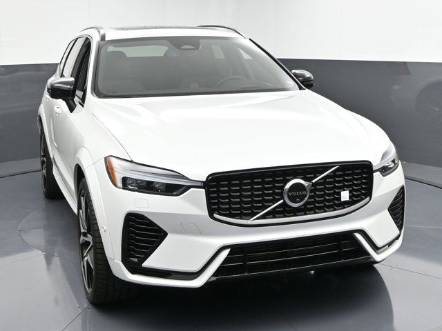 2023 Volvo XC60 Recharge Plug-In Hybrid Polestar Engineered