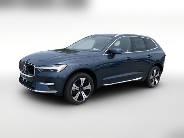 2023 Volvo XC60 Recharge Plug-In Hybrid Plus Bright Theme