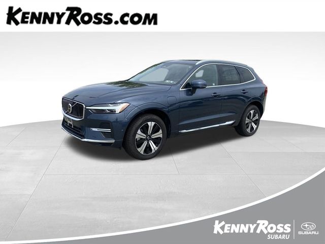 2023 Volvo XC60 Recharge Plug-In Hybrid Plus Bright Theme