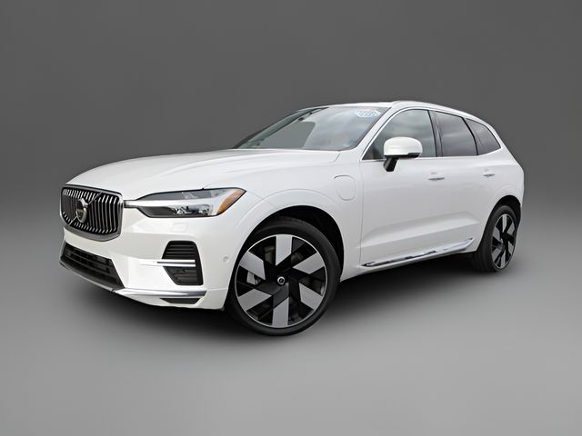 2023 Volvo XC60 Recharge Plug-In Hybrid Ultimate Bright Theme