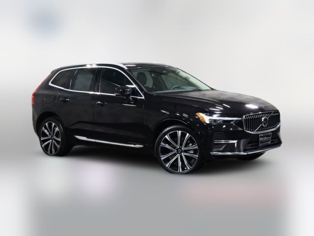 2023 Volvo XC60 Recharge Plug-In Hybrid Ultimate Bright Theme