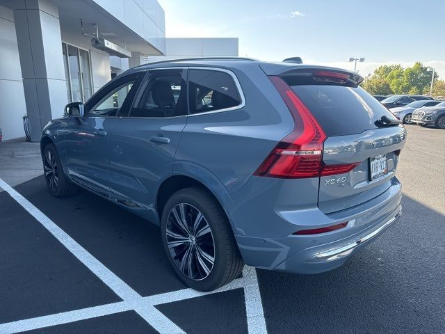 2023 Volvo XC60 Recharge Plug-In Hybrid Ultimate Bright Theme