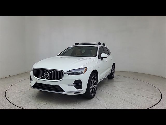 2023 Volvo XC60 Recharge Plug-In Hybrid Ultimate Bright Theme