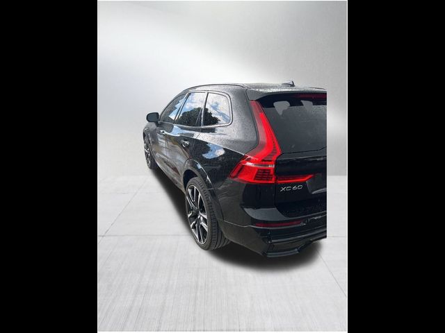 2023 Volvo XC60 Recharge Plug-In Hybrid Ultimate Dark Theme