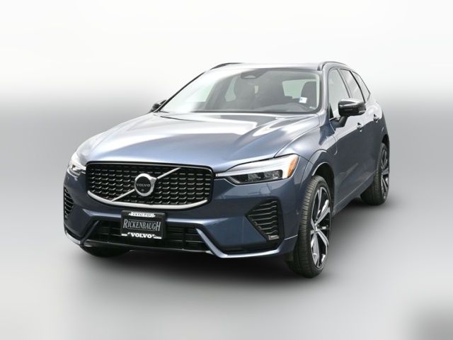 2023 Volvo XC60 Recharge Ultimate Dark Theme