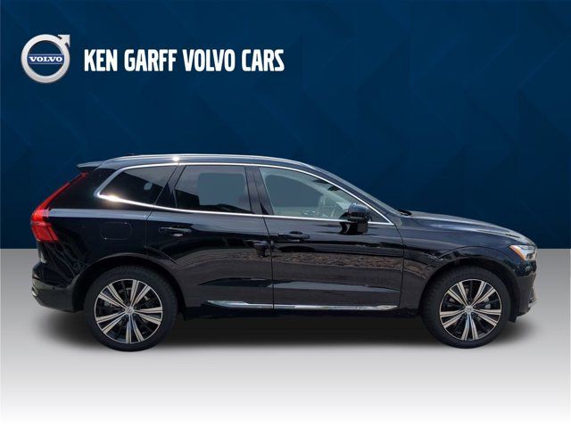 2023 Volvo XC60 Recharge Plug-In Hybrid Ultimate Bright Theme