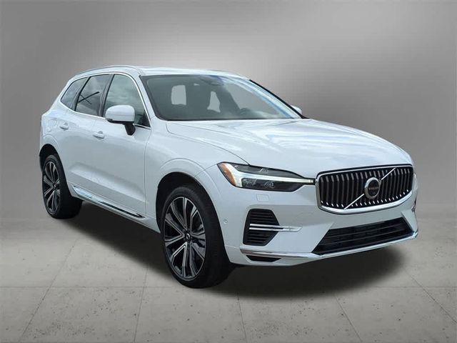 2023 Volvo XC60 Recharge Ultimate Bright Theme