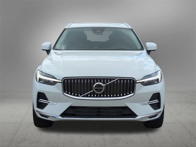 2023 Volvo XC60 Recharge Ultimate Bright Theme