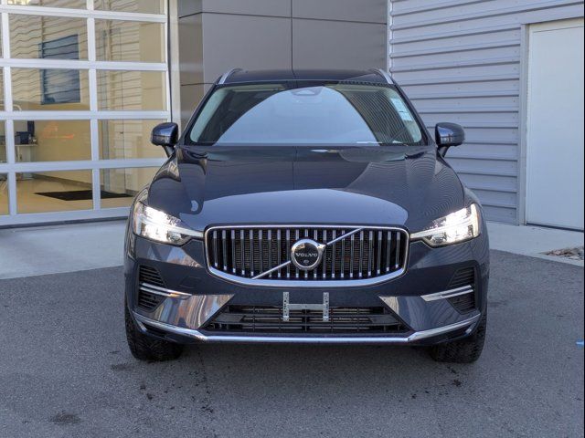 2023 Volvo XC60 Recharge Plug-In Hybrid Ultimate Bright Theme