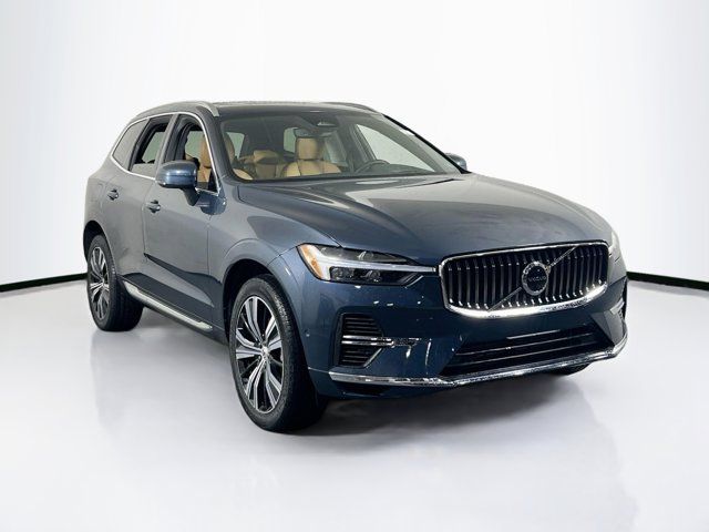 2023 Volvo XC60 Recharge Plug-In Hybrid Ultimate Bright Theme