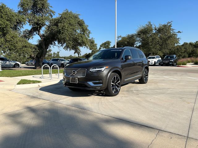 2023 Volvo XC90 Plus