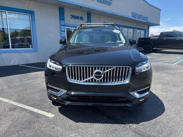 2023 Volvo XC90 Plus