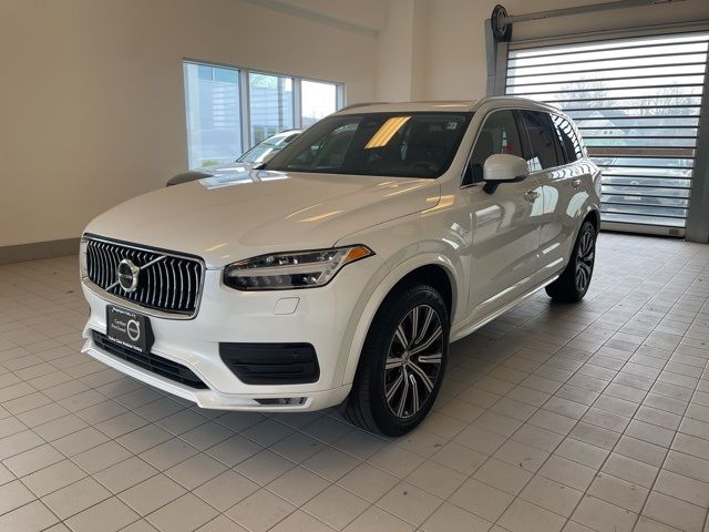 2023 Volvo XC90 Core