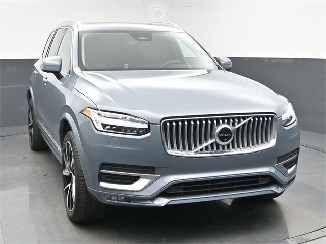 2023 Volvo XC90 Plus