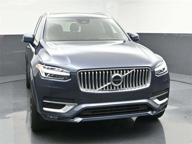 2023 Volvo XC90 Plus