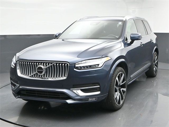 2023 Volvo XC90 Plus